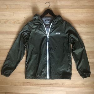 Bench lightweight windbreaker green small